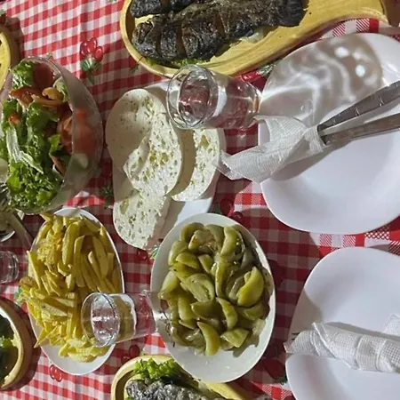 Hotel-restorant Pepushaj Vendégház